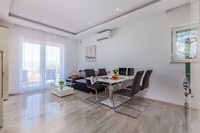 Apartments Igor