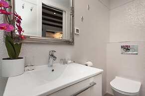 Apartments Regent 2