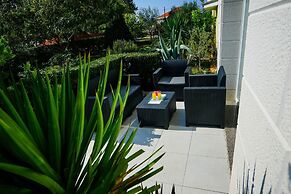 Apartments Secret Garden