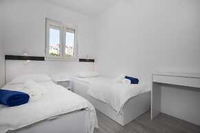 Apartments Dragan