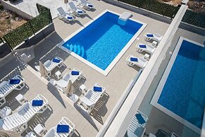 Apartments Dragan