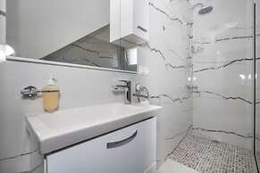 Apartments Dragan