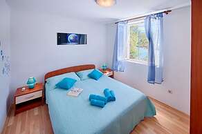 House Paradiso