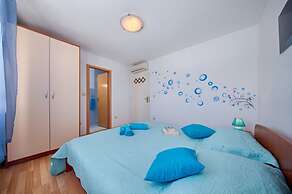 House Paradiso