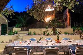 House Paradiso