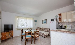 House Mirka