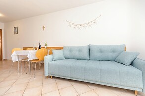 Apartment BR With sea View