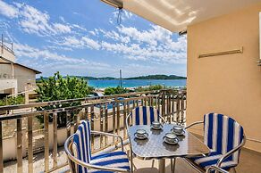 Apartment BR With sea View
