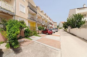 Apartment BR With sea View