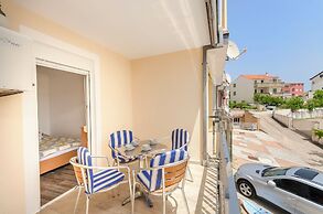 Apartment BR With sea View