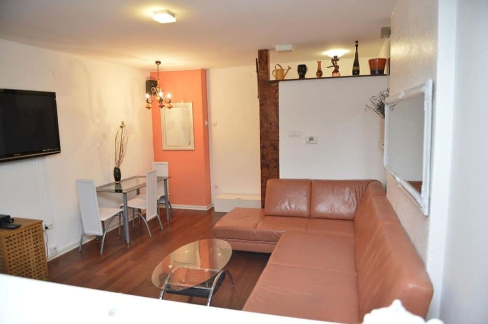 Apartment Ive