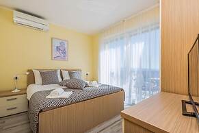 Apartments Kostrena
