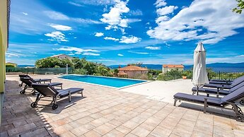 Apartments Kostrena