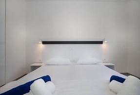 Apartments Jakov