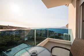 Apartments Jakov