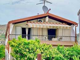 Apartments Neve Beachfront