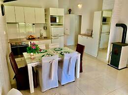 Apartments Neve Beachfront