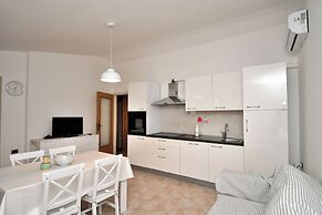 House Ariella