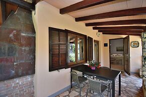 House Ariella