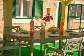 House Villa Karaga
