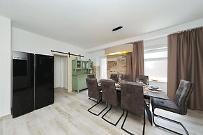 House Bona