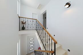 House Bona