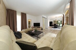 House Bona