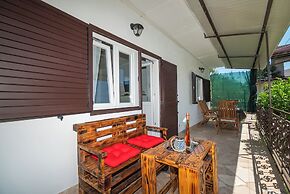 House Mirna