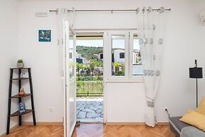 House Mirna
