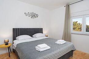 Apartments Lucija
