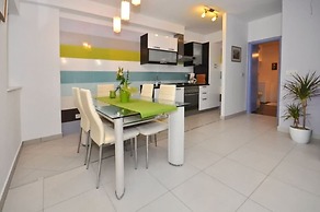 Apartments Njoko