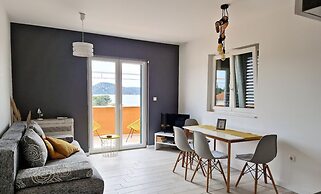 Apartments Delfin