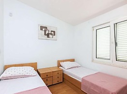 Apartments Helen