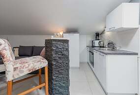 Apartments Mil