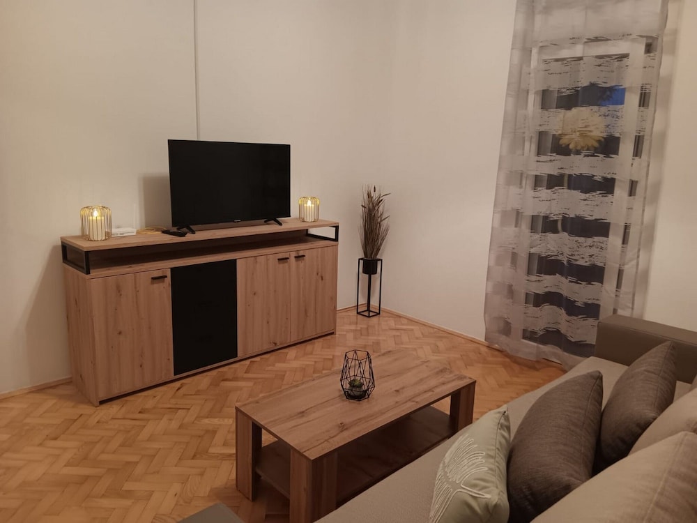 Apartment Marinko