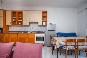 Apartment Agi