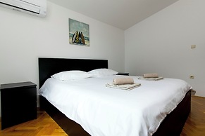 Apartment Boris
