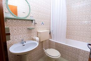 Apartments and Rooms Hope