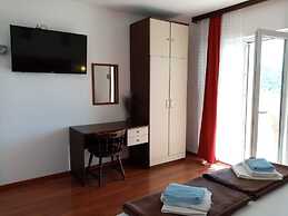 Apartments Nar