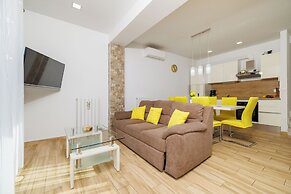 Apartments Jadro
