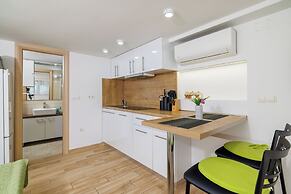 Apartments Jadro