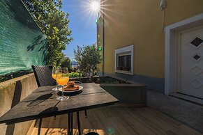 Apartments Jadro