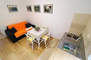 Apartments Nodilo