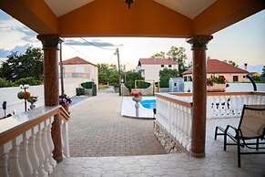 House Isabell