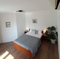 Apartments Josip II