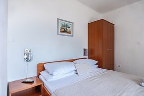 Apartments Josip II