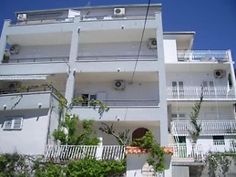 Apartments Josip II