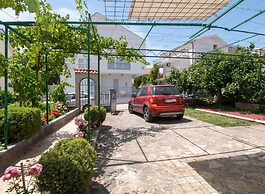 Apartments Neve