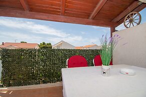 Apartments Neve