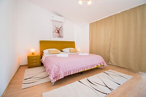 Apartments Neve
